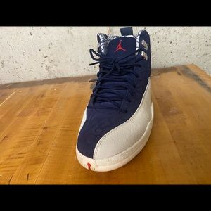 Jordan 12 retro “international flight” 2018 mens size 12.5